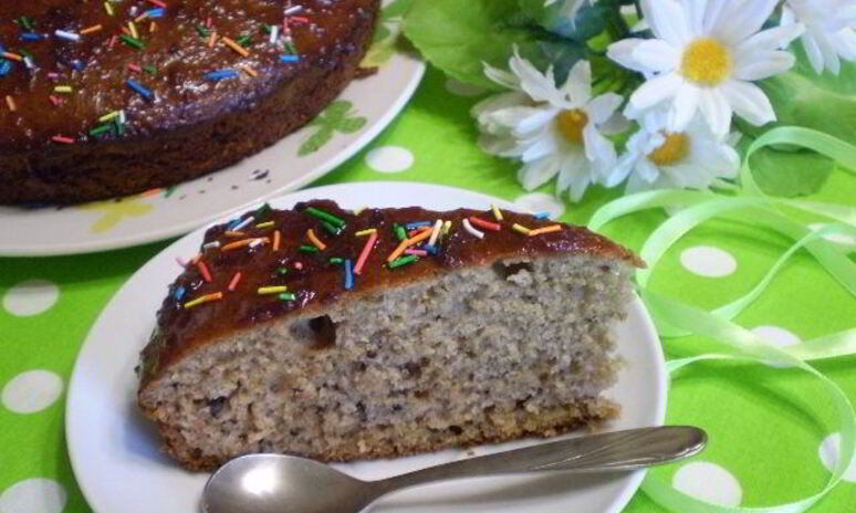 Рецепт постной коврижки с вареньем