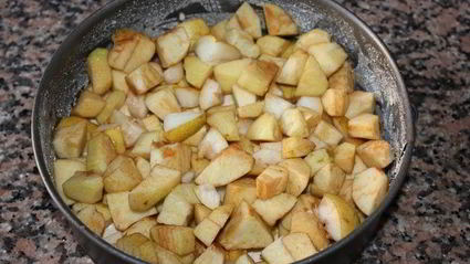 шарлотка ароматная без масла