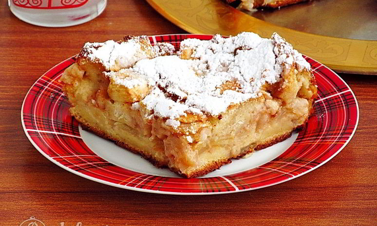 Рецепт шарлотки из белого хлеба