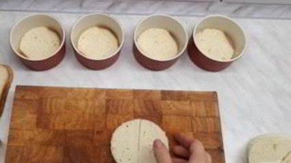 шарлотка из сухого батона