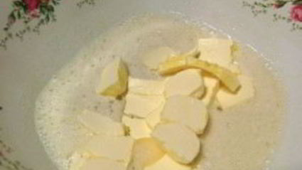 шарлотка из сушеных яблок