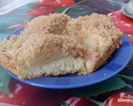 Шарлотка песочная с яблоками