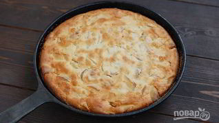 Шарлотка с кефиром