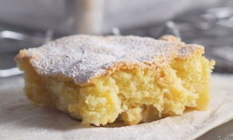 Рецепт шарлотки с кислыми зелеными яблоками