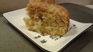 Шарлотка с квашеной капустой и цельнозерновой мукой