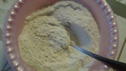 шарлотка с квашеной капустой и цельнозерновой мукой