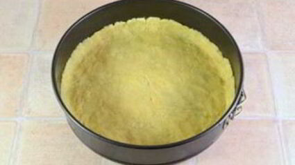 шарлотка с яблоками открытая