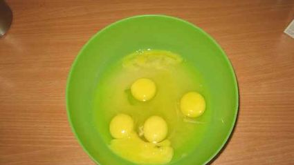 шарлотка яблочная