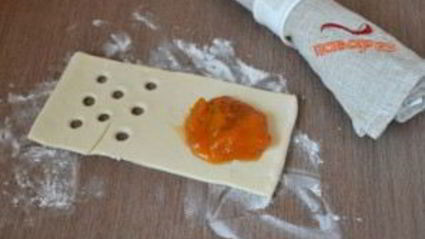 слойки из бездрожжевого теста