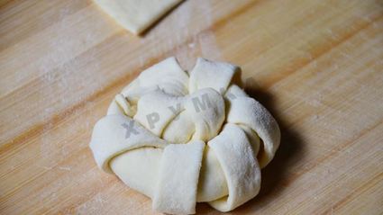 слойки с черникой