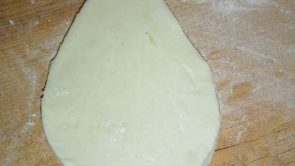 слойки с грушами и орехами