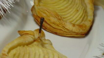 слойки с грушами и орехами