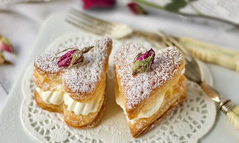 Рецепт слоек с кремом