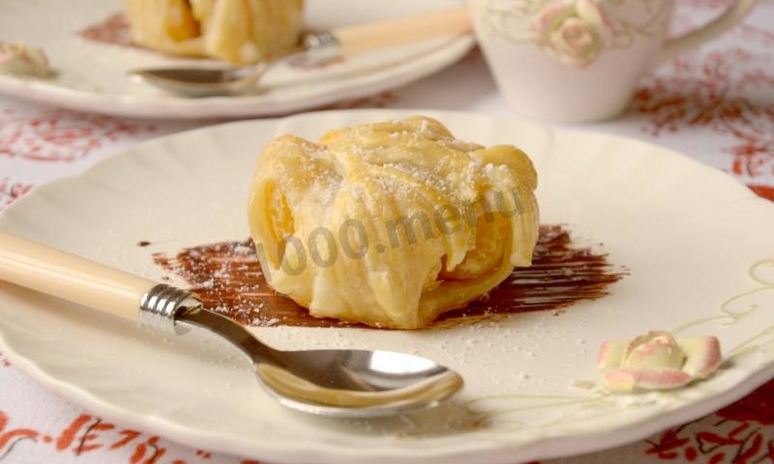 Рецепт слоек с мандаринами и шоколадом из слоеного теста