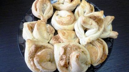 слойки с маршмеллоу и орехами