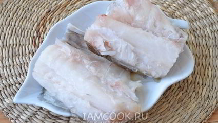 слойки с минтаем