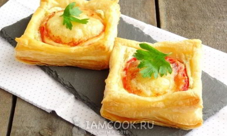 Рецепт слоек с сырно-томатной начинкой