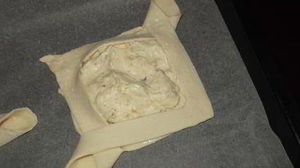 слойки с творогом