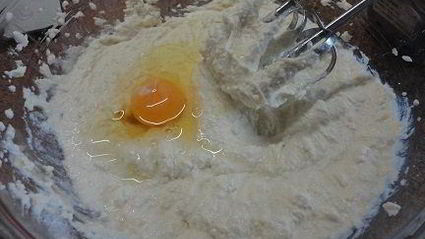 лимонный творожник с кремом