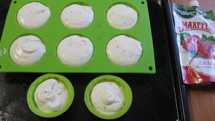 нежные творожники малиновый вулкан