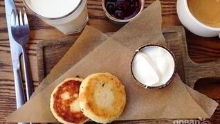 Сырники с пьяным изюмом