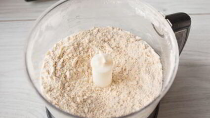 творожник с персиками