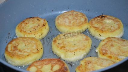 творожники классические на сковороде