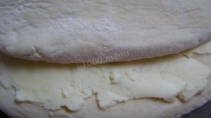 домашнее слоеное дрожжевое тесто