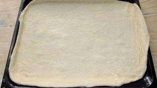 Дрожжевое тесто для пиццы