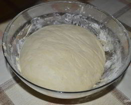 Дрожжевое тесто из сухих дрожжей