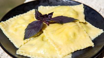 равиоли с рикоттой и шпинатом