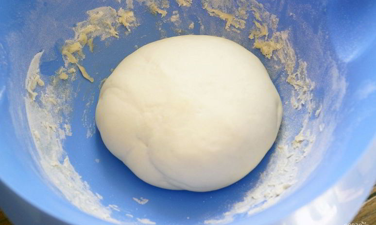 Рецепт тонкого теста на пиццу