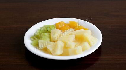 фруктовый торт на японском бисквите