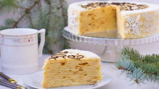 Слоеный торт с заварным кремом