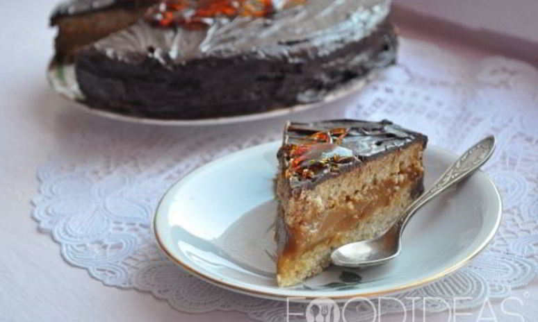 Рецепт сметанника со сгущенкой