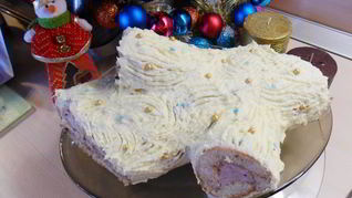 Снежное Рождественское полено