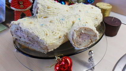 снежное рождественское полено