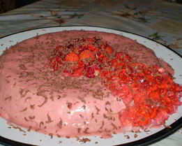 Торт Клубничный вулкан