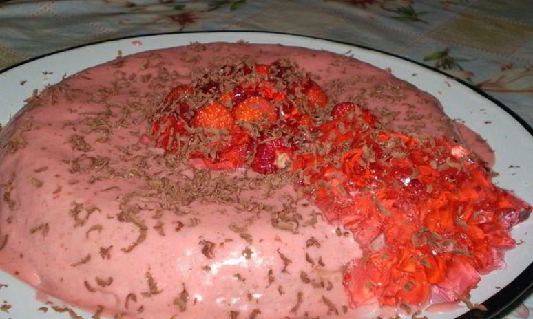 Рецепт торта клубничного вулкан