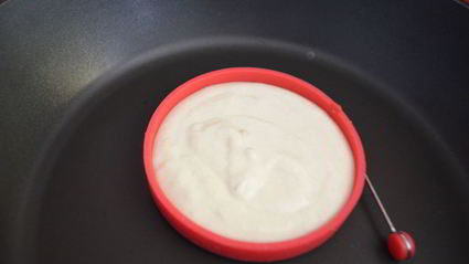 торт с вяленой клюквой