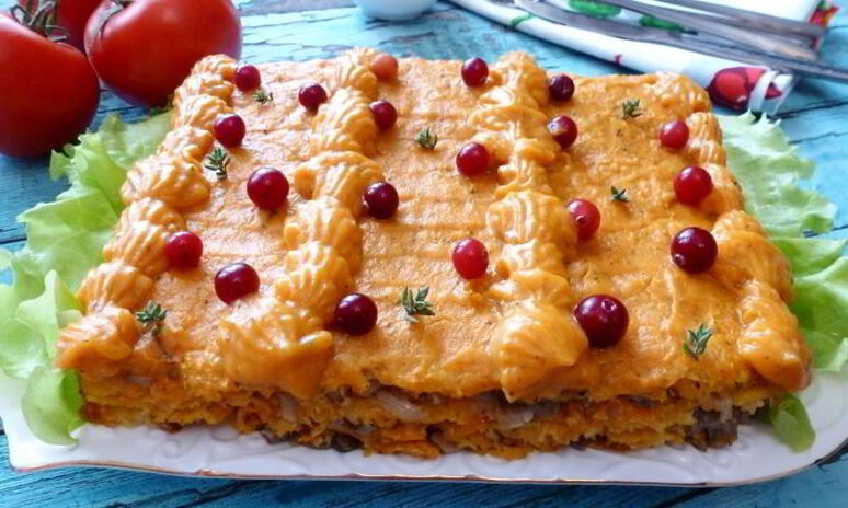 Рецепт тыквенно-кабачкового торт с солеными груздями