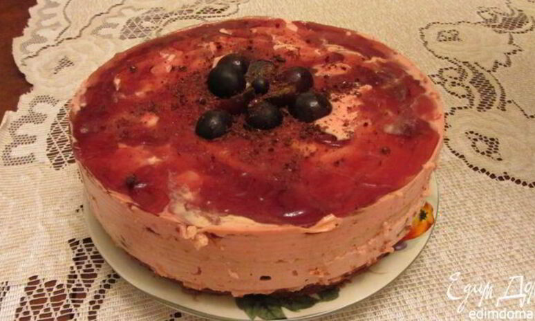 Рецепт виноградного торта с винным кремом