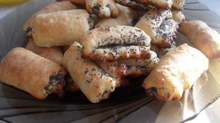 Творожно-маковые рулетики