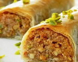 Восточная пахлава с орехами