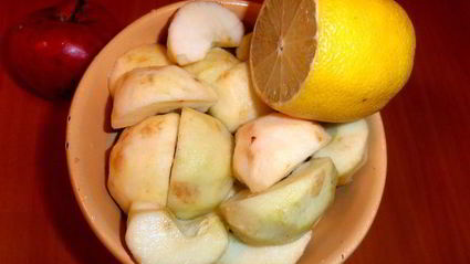 яблочные слойки в лимонадной карамели