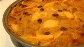 Бабушкина хлебная запеканка с яблоками