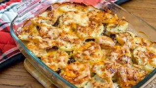 Деревенская запеканка из картофеля с овощами