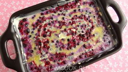 геркулесовая запеканка с черникой