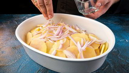 картофельная запеканка с палтусом