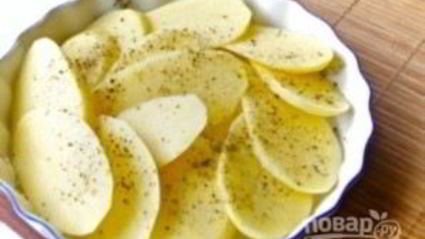 картофельная запеканка с помидорами и сыром